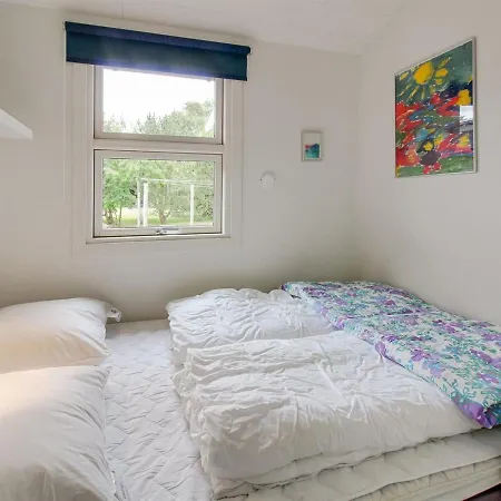 Holiday Lilija - 1-8km From The Sea In Western Jutland By Interhome *